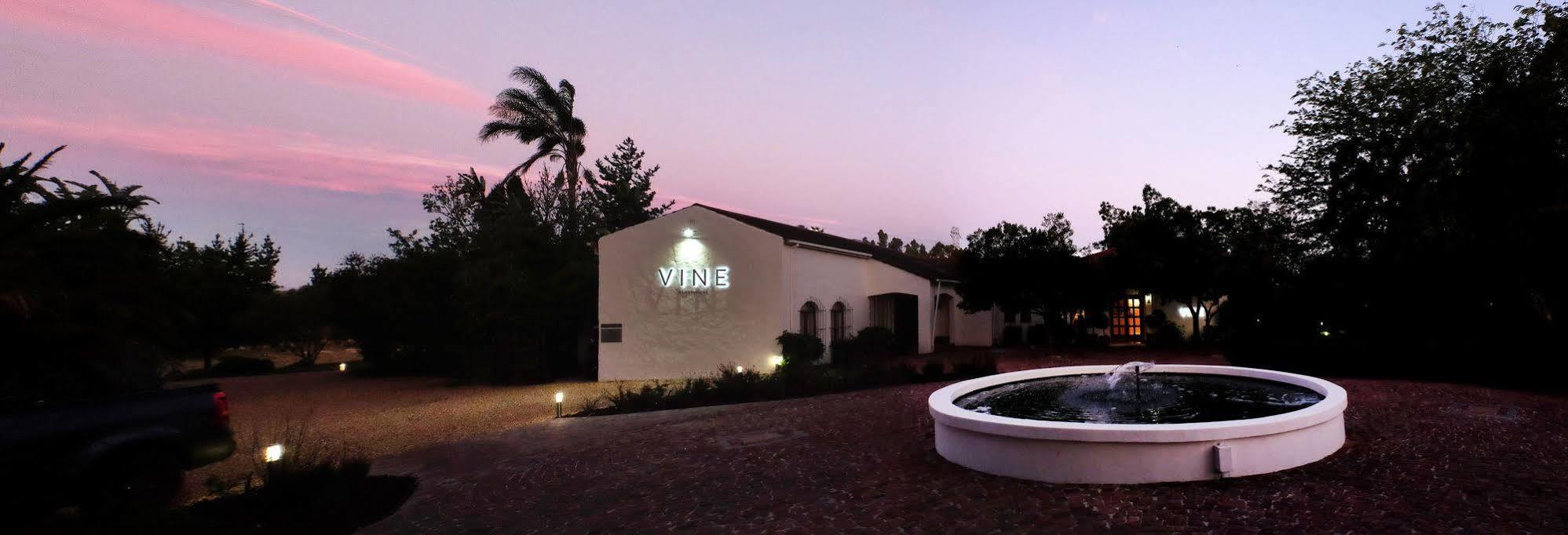 Landhuis Vine *